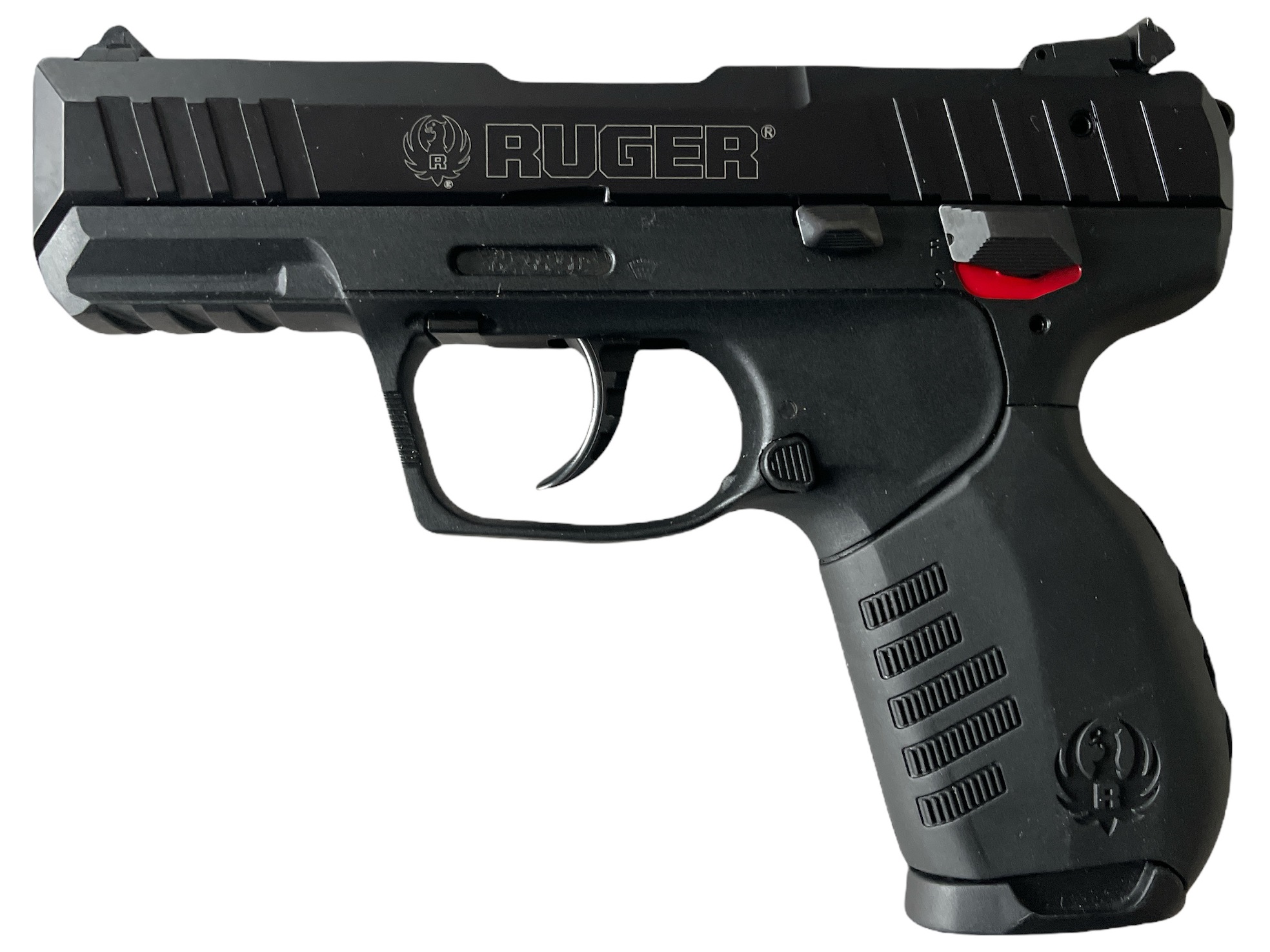 Pistolet RUGER SR22 Standard 3.5" calibre 22 Lr Armes catégorie B sur