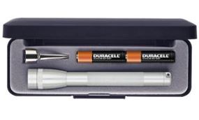 Torcia Maglite Super Mini R3 Con Custodia | Grigia, 12.7 Cm | Funziona Con 2 Batterie AAA | Leggera E Compatta | Per Casa, Auto E Campeggio