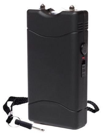 Taser de poche AKIS Square Noire 5 000 000 Volts RECHARGEABLE avec Led