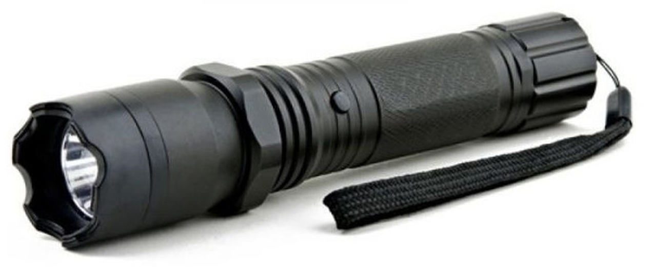 Lampe torche Pepperlight avec spray de défense intégré SABRE